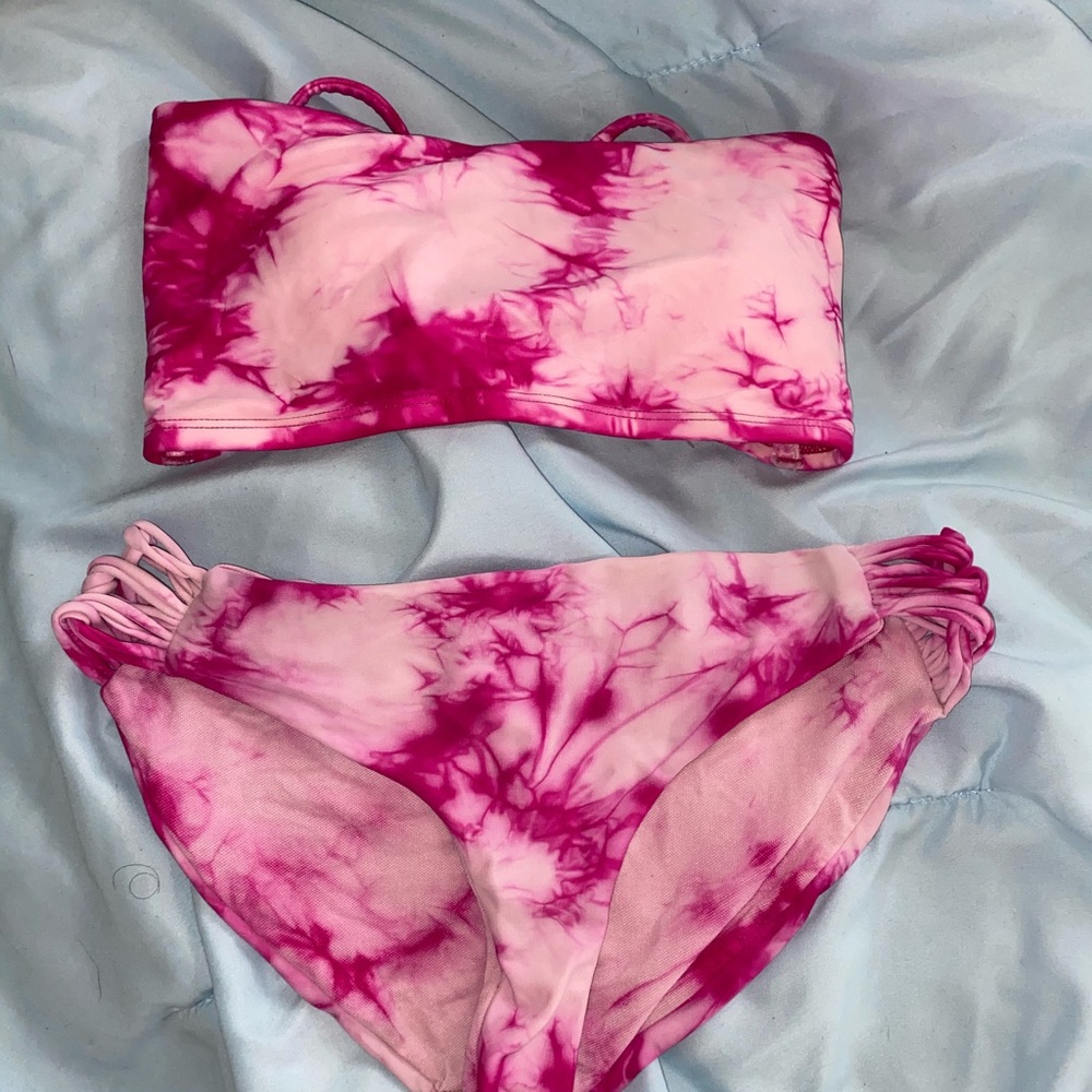 Body Glove pink tie dye bikini!
